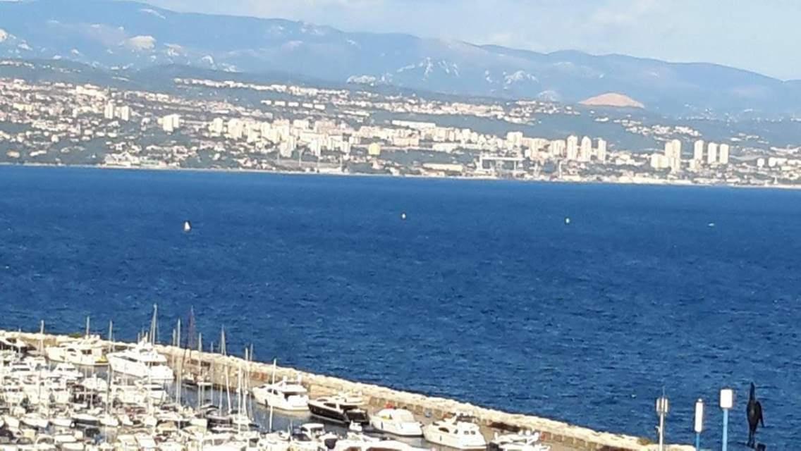 Salyna "Rooms Bela" Ičići Dış mekan fotoğraf
