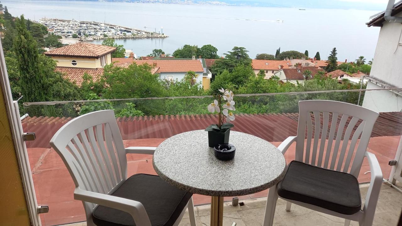 Salyna "Rooms Bela" Ičići Dış mekan fotoğraf