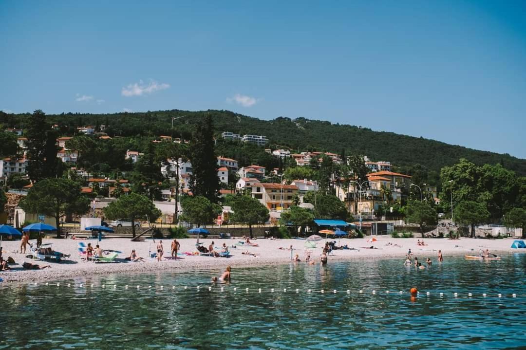 Salyna "Rooms Bela" Ičići Dış mekan fotoğraf