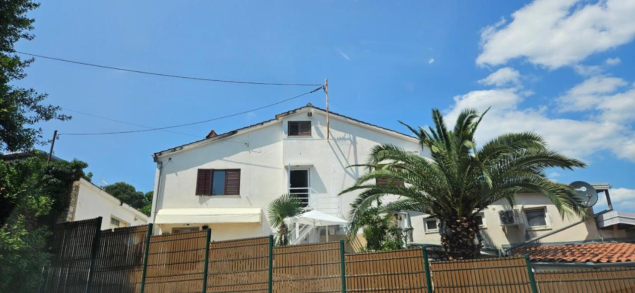 Salyna "Rooms Bela" Ičići Dış mekan fotoğraf